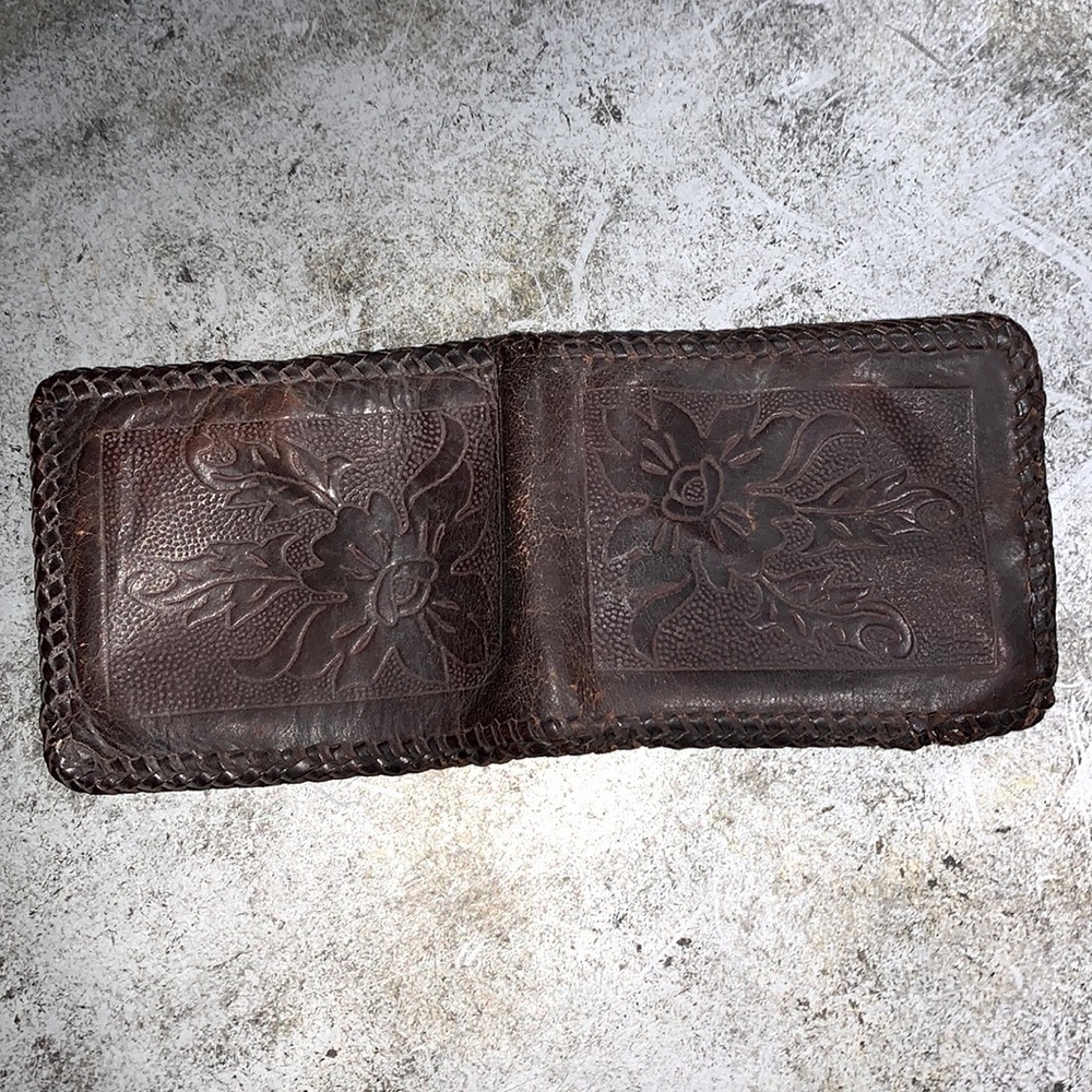 Vintage Hand-tooled Leather Wallet Brown SingleFold